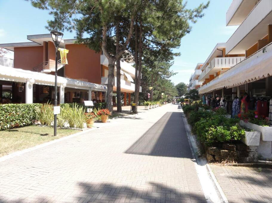 Silva - Appartamento Бибионе Экстерьер фото